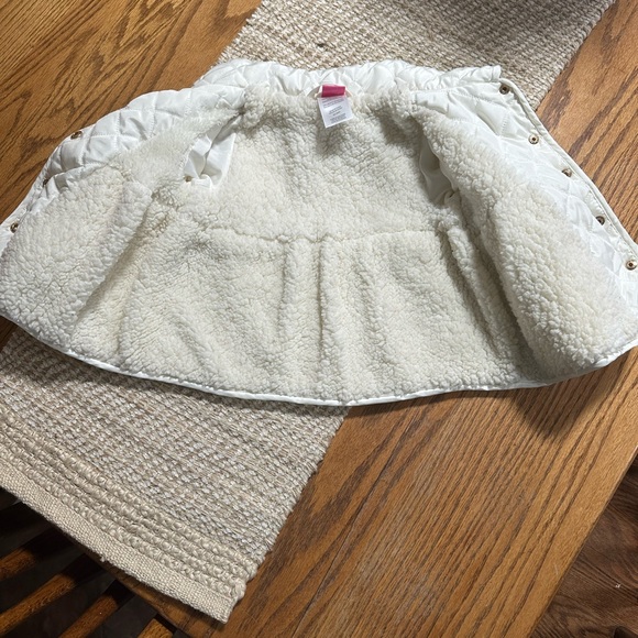 Disney White Quilted Puffer Jacket with Character Patch - Picture 3 of 6